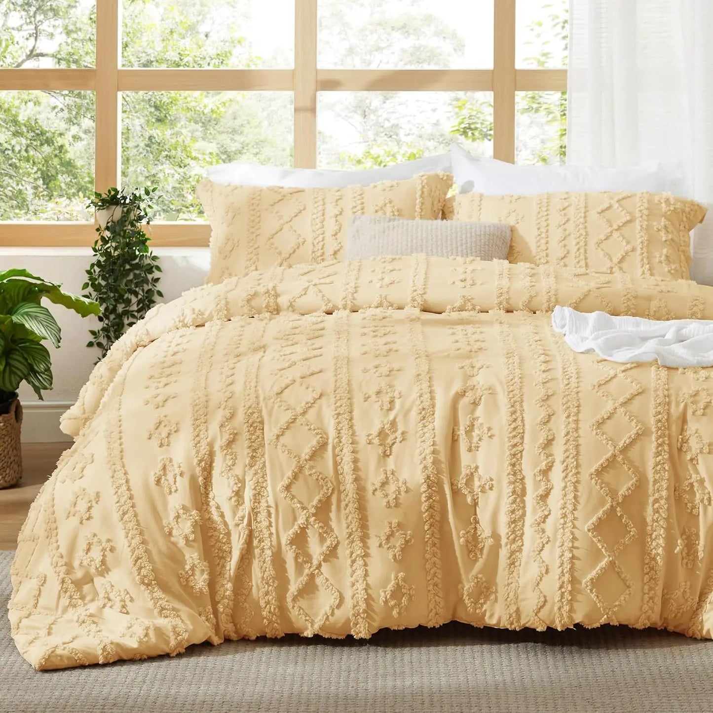 Boho Style 3 Piece Quilted Bedspread Set with Pillow Shams | Soft & Cozy Bedroom Decor